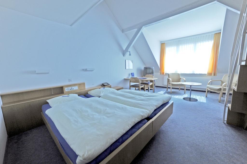 Hotel Laendli Oberägeri Habitación foto